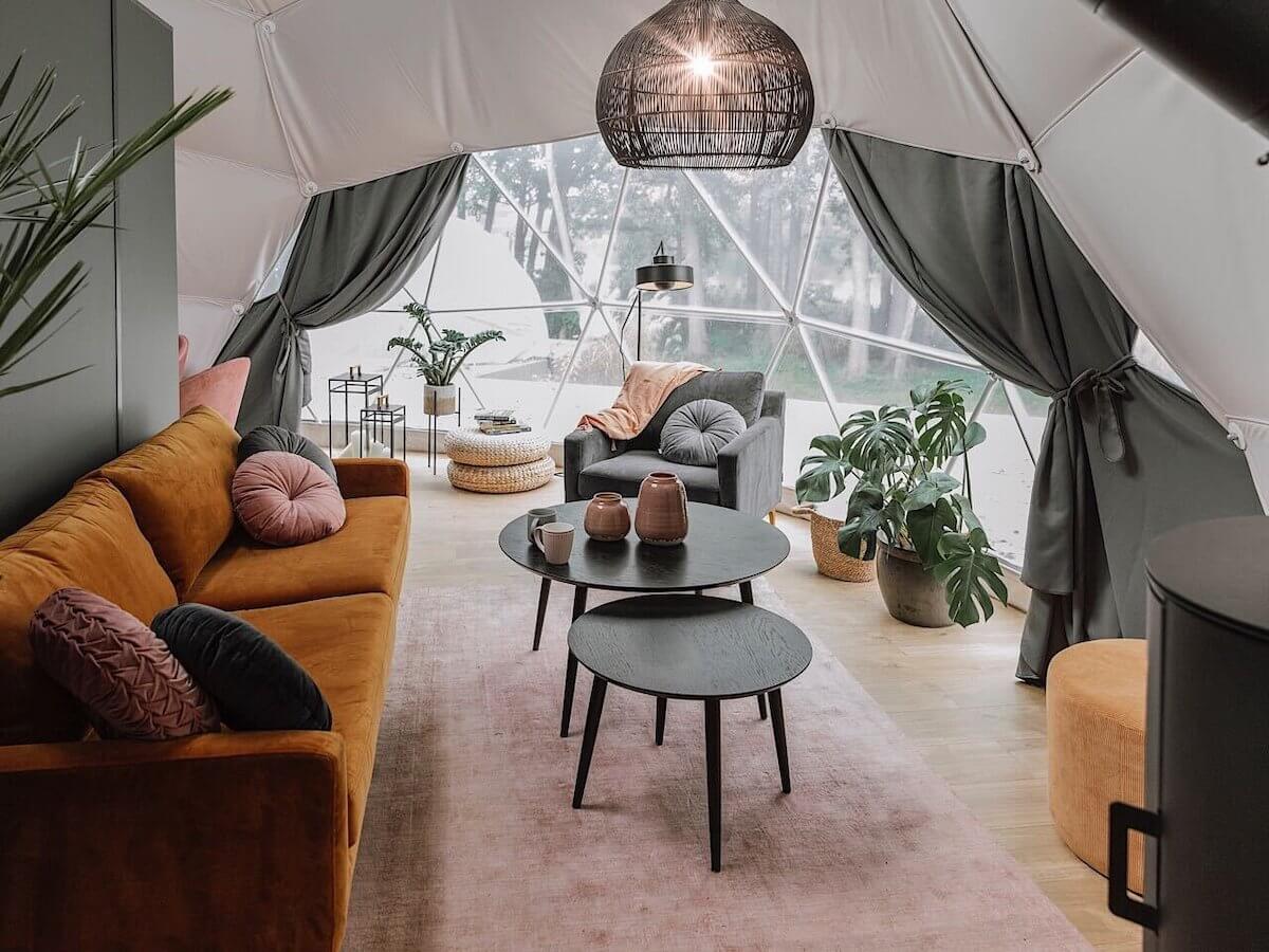FDomes Glamping interior arranged with Sofacompany furniture
