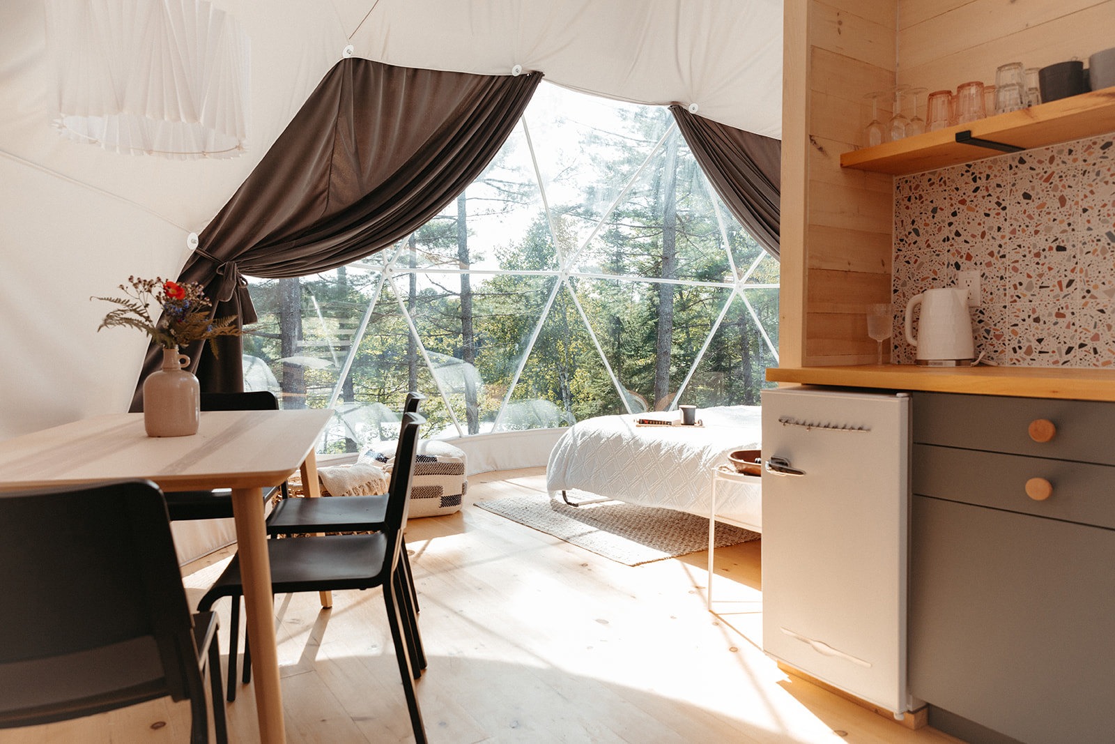 HILLHAUS DOMES